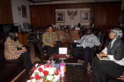 Pertemuan Komnas HAM dengan KPU bahas Pemilu 2014