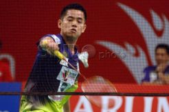 Simon Santoso patahkan perlawanan Thomi Azizan Mahbub