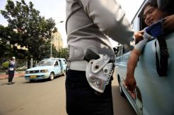 Dishub DKI razia surat kendaraan angkutan umum