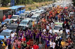 Pawai Cap Go Meh di Gajah Mada