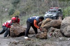 Awas bahaya banjir lahar dingin Kelud