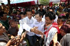 Cawapres partai Hanura Hary Tanoesoedibjo hadiri bakti sosial di Bogor