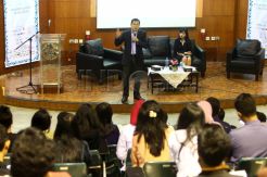 Hary Tanoesoedibjo beri motivasi pada Seminar Studentpreneurs