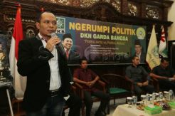 Caleg artis ramaikan pemilu 2014