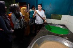 HT kunjungi home industri pembuatan dodol di Garut