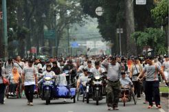 Warga Bandung antusias ikuti gerak jalan pemilu jujur
