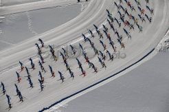 13.000 peserta ikuti Ski Marathon di Swiss