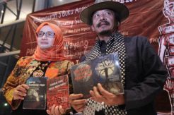 Seniman Sujiwo Tejo luncurkan buku puisi