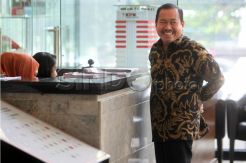 Mantan Bendahara Umum Partai Demokrat penuhi panggilan KPK