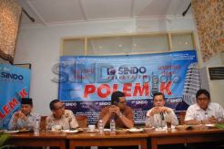 Diskusi bahas siapa dalang dan wayang capres