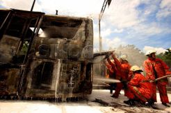 Lagi, Bus Transjakarta terbakar