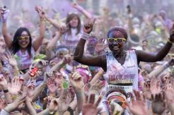 Warna-warni Color Run di Paris