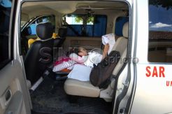 UN di dalam ambulans