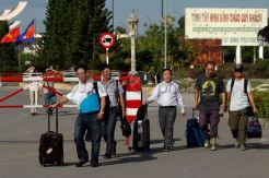 Hindari kerusuhan, ratusan warga China mengungsi ke Kamboja