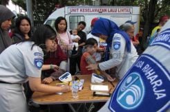 Pengobatan gratis Jasa Raharja ramaikan car free day