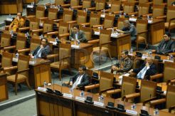 292 Anggota DPR Tak Hadiri  Rapat Paripurna