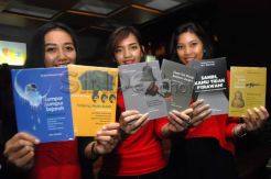 Peluncuran Buku Konspirasi Suci