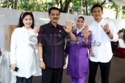 Menteri-menteri Gunakan Hak Pilih di Widya Chandra