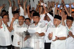 Prabowo-Hatta Beri Keterangan Hasil Hitung Cepat