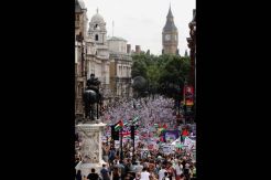 Ribuan Demonstran Long March di London Kecam Israel