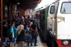 PT KAI Tambah Jumlah Keberangkatan Kereta
