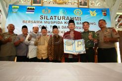 Ridwan Kamil dan Tokoh Bandung Gelar Deklarasi Anti ISIS