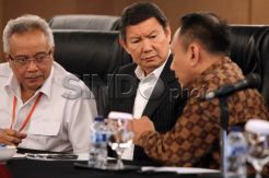 Tim Prabowo-Hatta Sesalkan Intimidasi Saksi Dari Papua