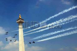 Aksi Pesawat Tempur Jelang Peringatan HUT RI ke-69