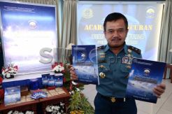 Buku Panduan Keamanan Laut Diluncurkan
