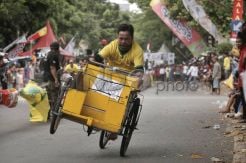 Serunya Drag Race Becak