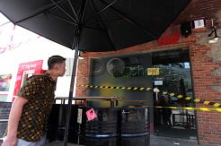 Tidak Memiliki Ijin Supermarket di Bandung Disegel