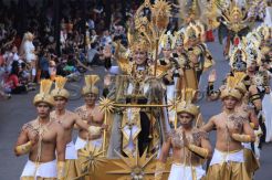 Meriahnya Jember Fashion Carnaval 2014