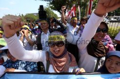 Karyawan Merpati Tuntut Gaji dan Pesangon