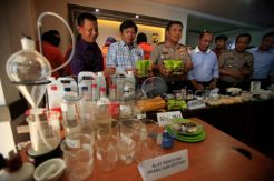 Polda Metro Jaya Amankan 14 Tersangka Beserta Barang Bukti Narkoba