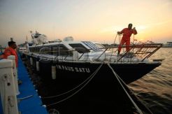 Kapal Milik Dishub DKI Jakarta Terbakar di Kepulauan Seribu