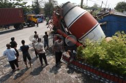Kecelakaan di Semarang, Dua Pengendara Motor Tewas
