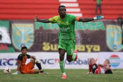 Persebaya Tundukkan Persepam MU 3-1