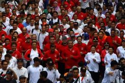 45 Ribu Peserta Ikuti Lomba Lari Independen Day Run 2014