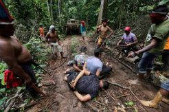 Kurang Perhatian Pemerintah, Suku Kaapor Indian Usir Penebang Liar