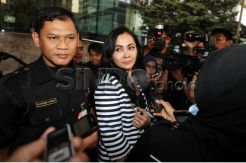 Istri Muda Romi Herton Diperiksa KPK