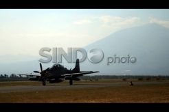 Pesawat Tempur Super Tucano Tiba di Lanud Abdulrachman Saleh Malang
