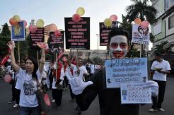 Long March Hari Tuna Rungu Internasional
