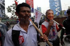 Sindir Amin Rais, Si Pejalan Kaki Giman Tiba di DPP PAN