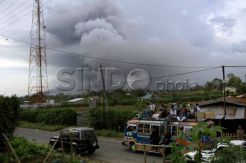 Gunung Sinabung Kembali Keluarkan Awan Panas