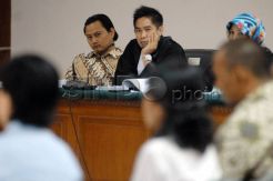 Riefan Avrian Dengarkan Keterangan Saksi