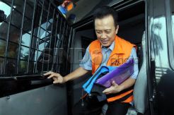KPK Lanjutkan Pemeriksaan Ade Swara