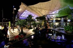 Wisata Kuliner Malam Hari di The Breeze, BSD City