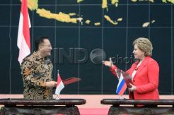 Ketua DPD RI dan Ketua Dewan Majelis Federal Rusia Tandatangani Naskah Kerjasama
