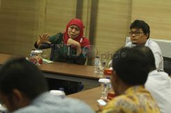 Mensos Kunjungi Koran Sindo