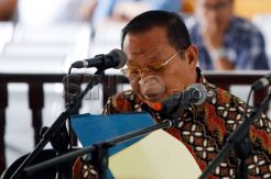 Ramlan Comel Bacakan Pledoi